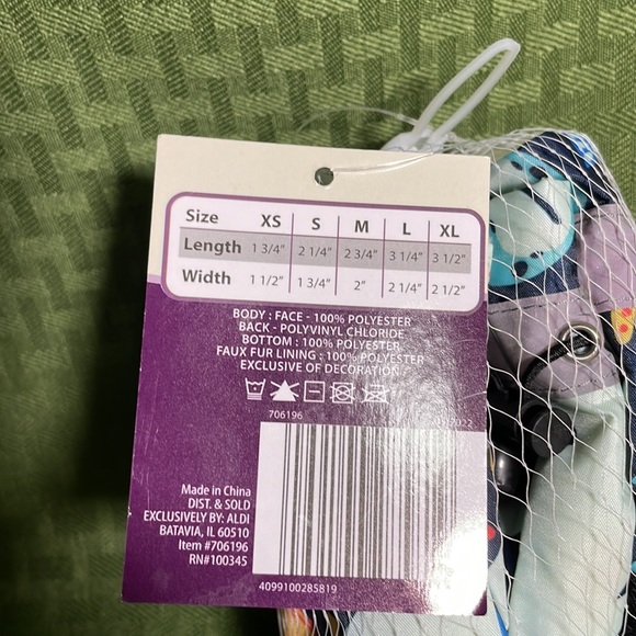 Dog Pet Boots, Heart to Tail, Small with Rubber Grip Soles and Toggle, Brand New - Picture 4 of 6